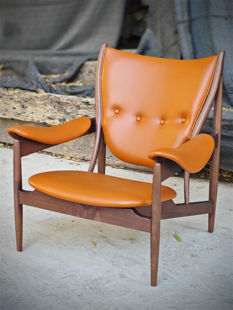 Medieval high-look solid wood frame chief chair