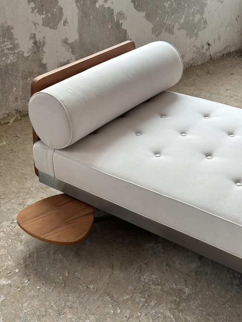 Modern minimalist solid wood and metal small table Japanese-style sofa