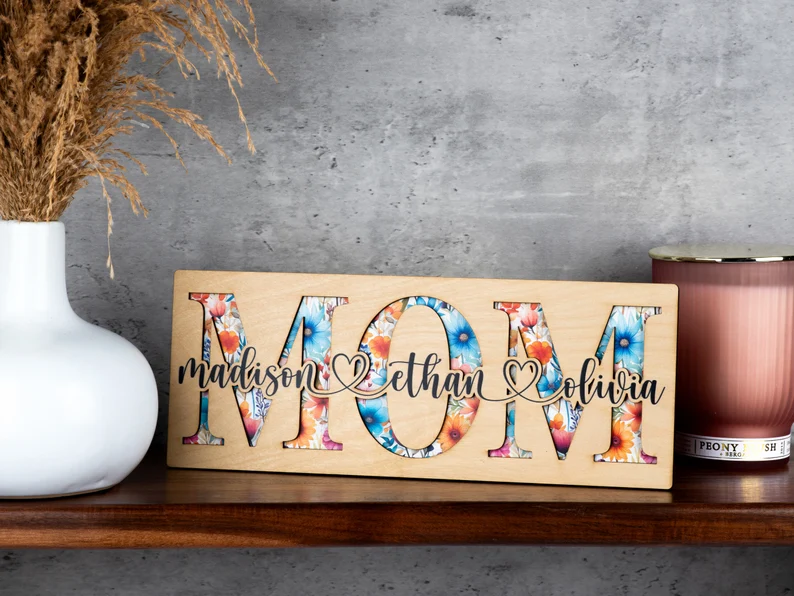 Mothers Day Gifts, Personalized Gifts for Mom, Mom Sign, Mom Birthday Gift, Gifts for Her, Mom Gifts from Kids, Mom Wood Sign Grandma