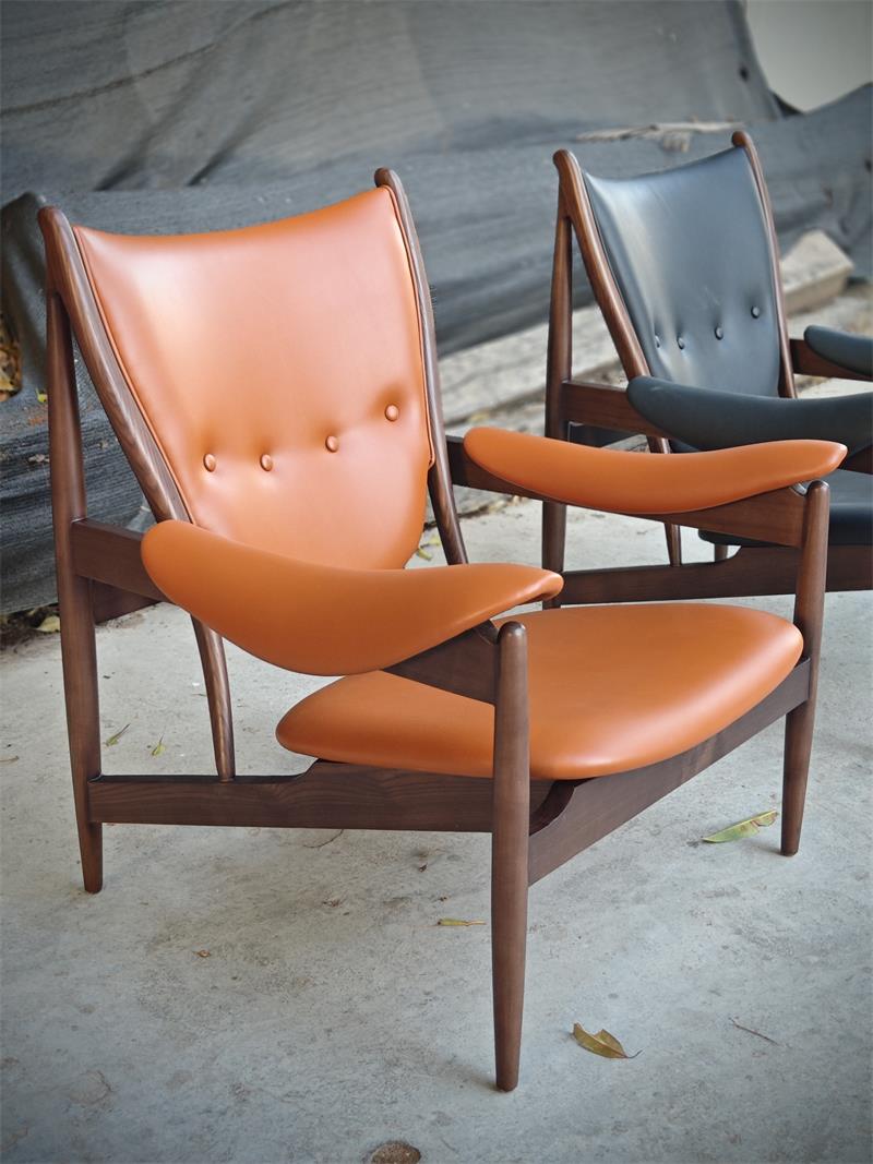 Medieval high-look solid wood frame chief chair