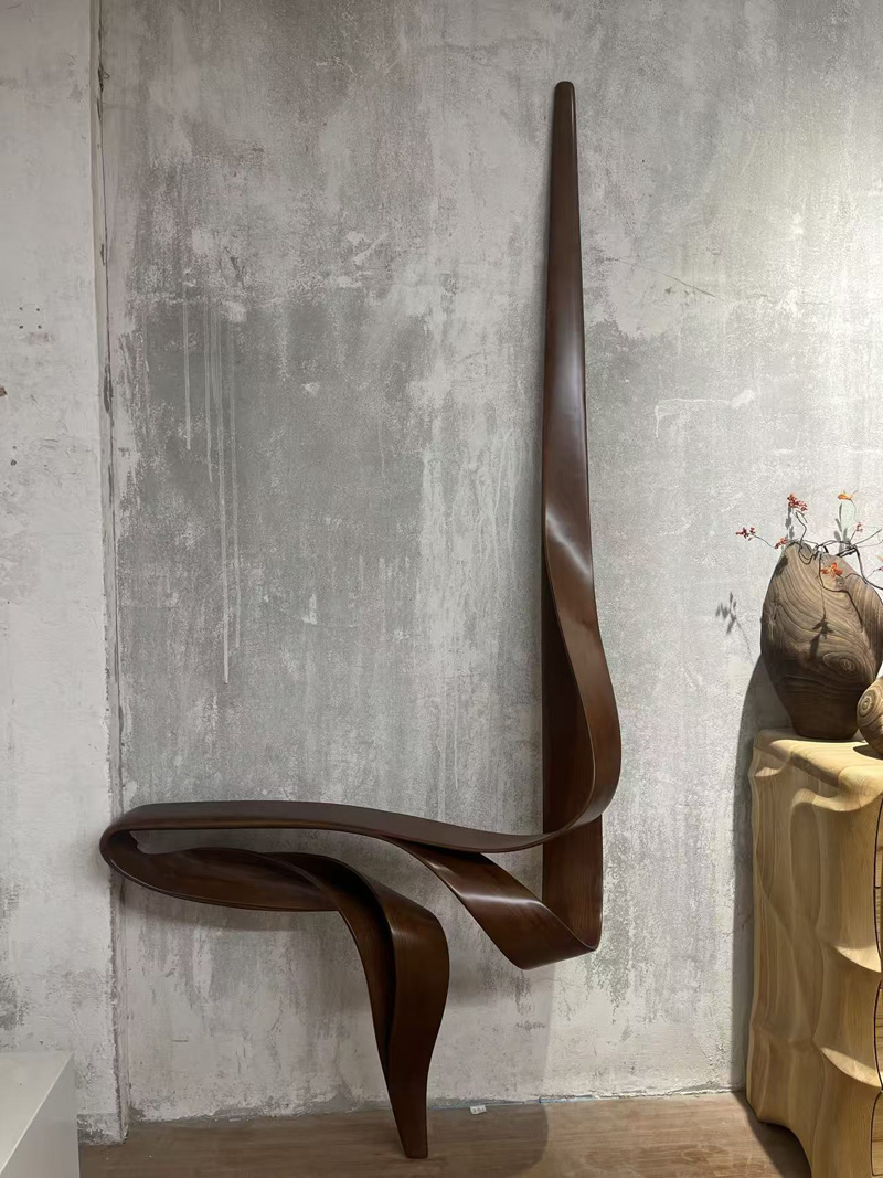Flowing curves wood console table wall decor