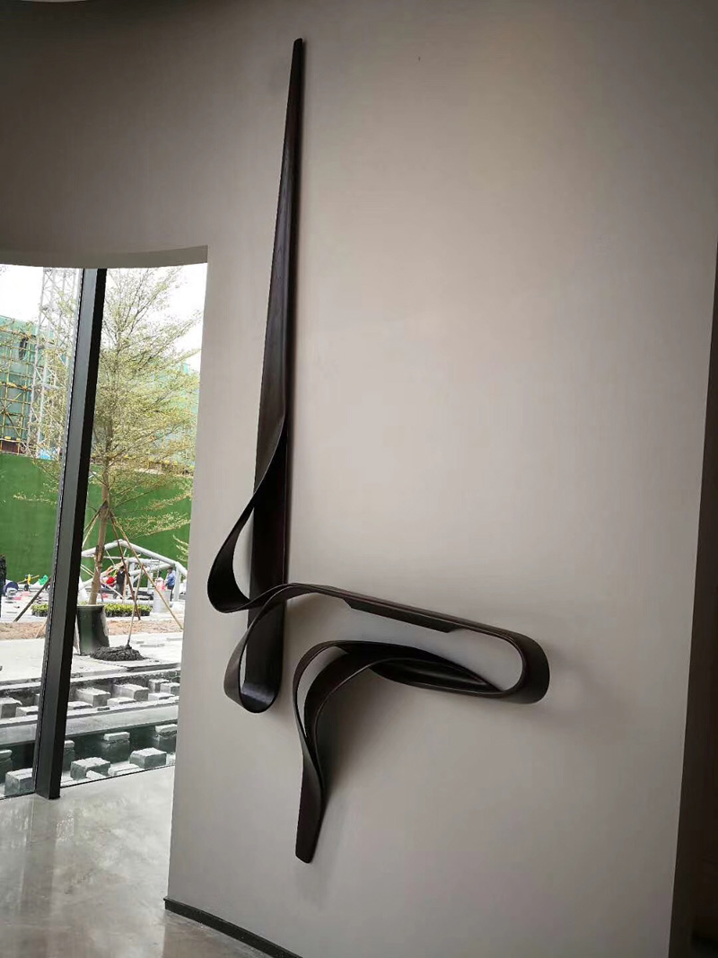 Flowing curves wood console table wall decor