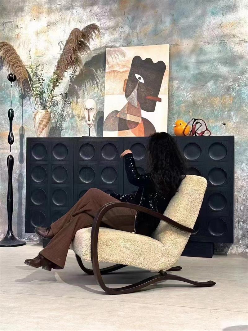 Medieval modern Bauhaus bentwood comfortable lounge chair