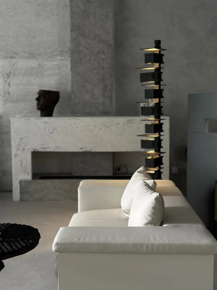 Minimalist Wood and Leather Upholstered Loveseat Sofa 