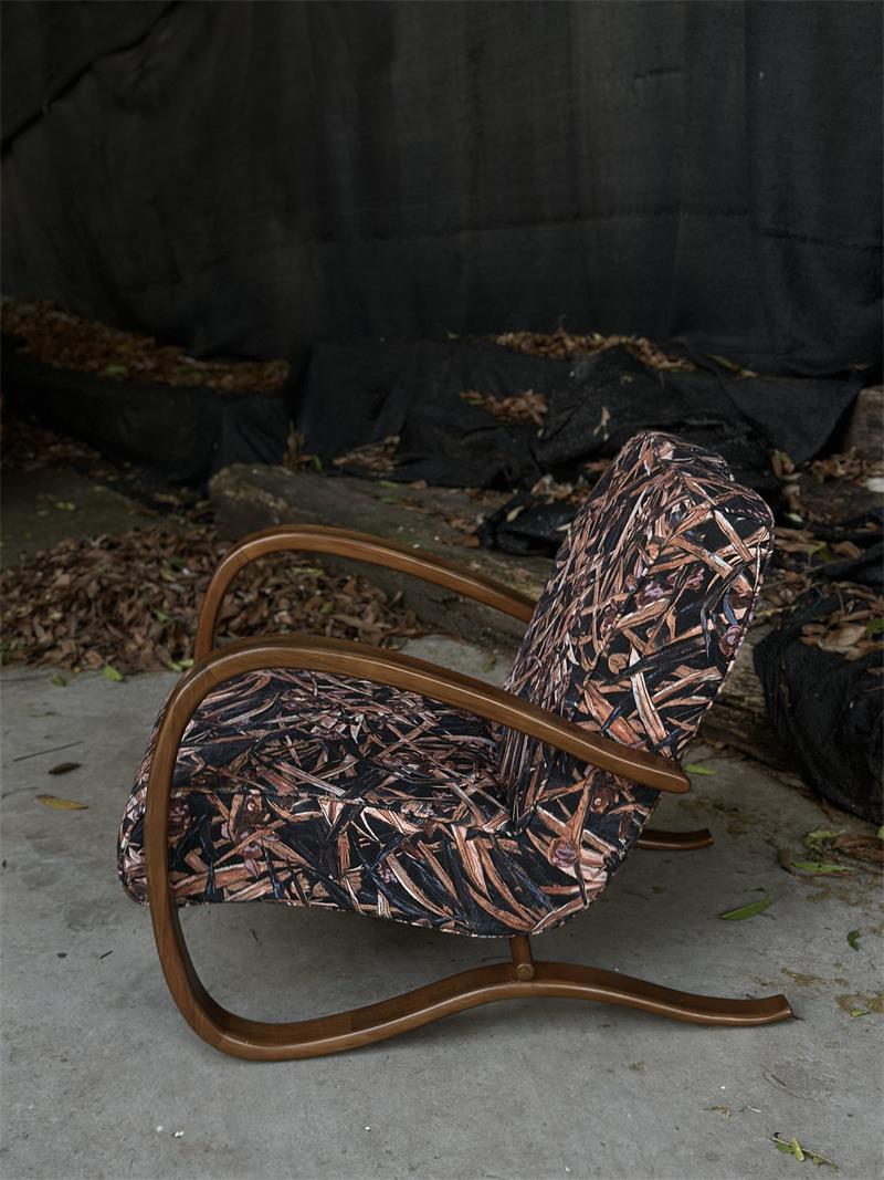 Medieval modern Bauhaus bentwood comfortable lounge chair