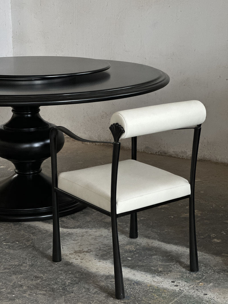American Light Luxury Wood Black Round Table