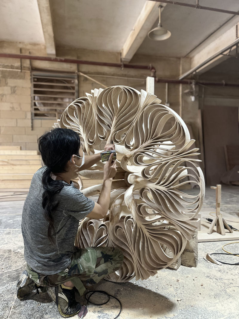 Solid Wood Luxury Blooms Table Art Furniture