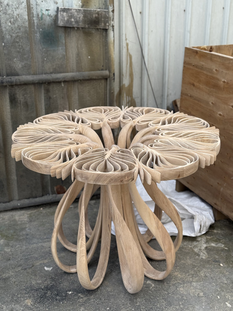 Solid Wood Luxury Blooms Table Art Furniture