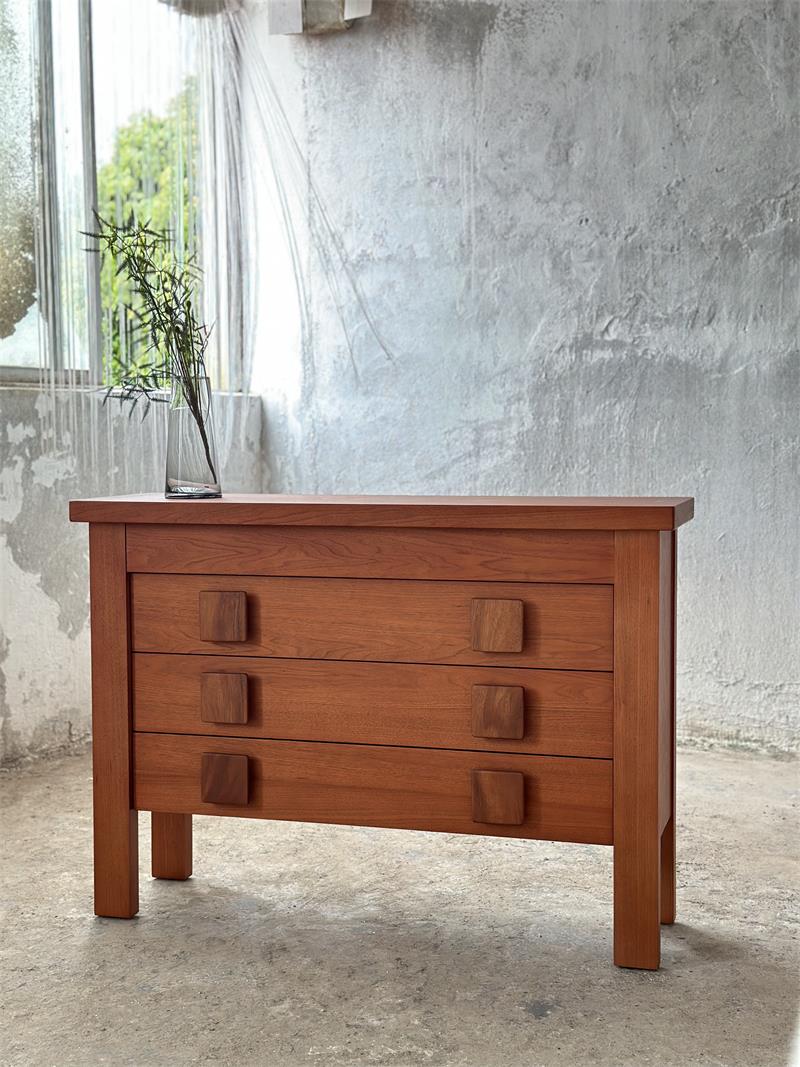 Medieval-style minimalist high-aesthetic handmade wooden drawer cabinet
