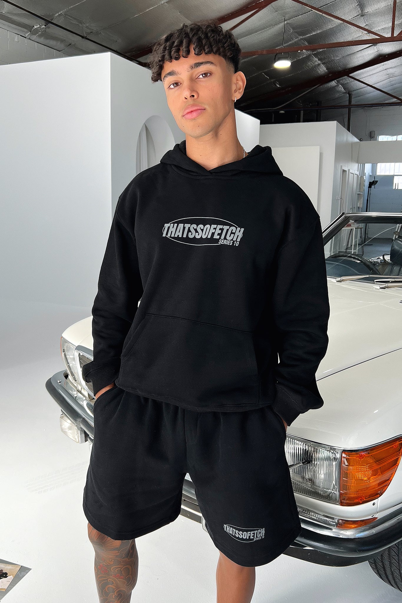 Series 10 3/4 Shorts - Black-Coutiqo