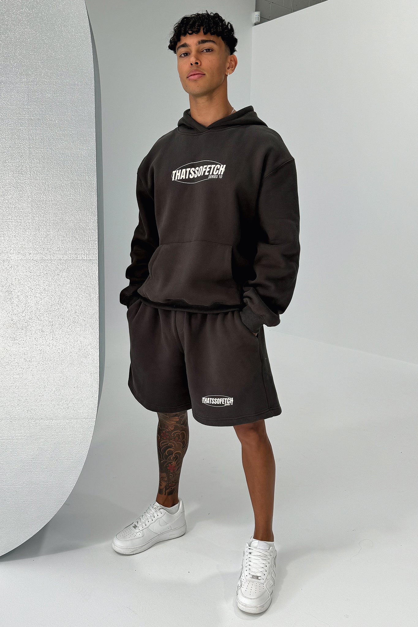 Series 10 3/4 Shorts - Charcoal-Coutiqo