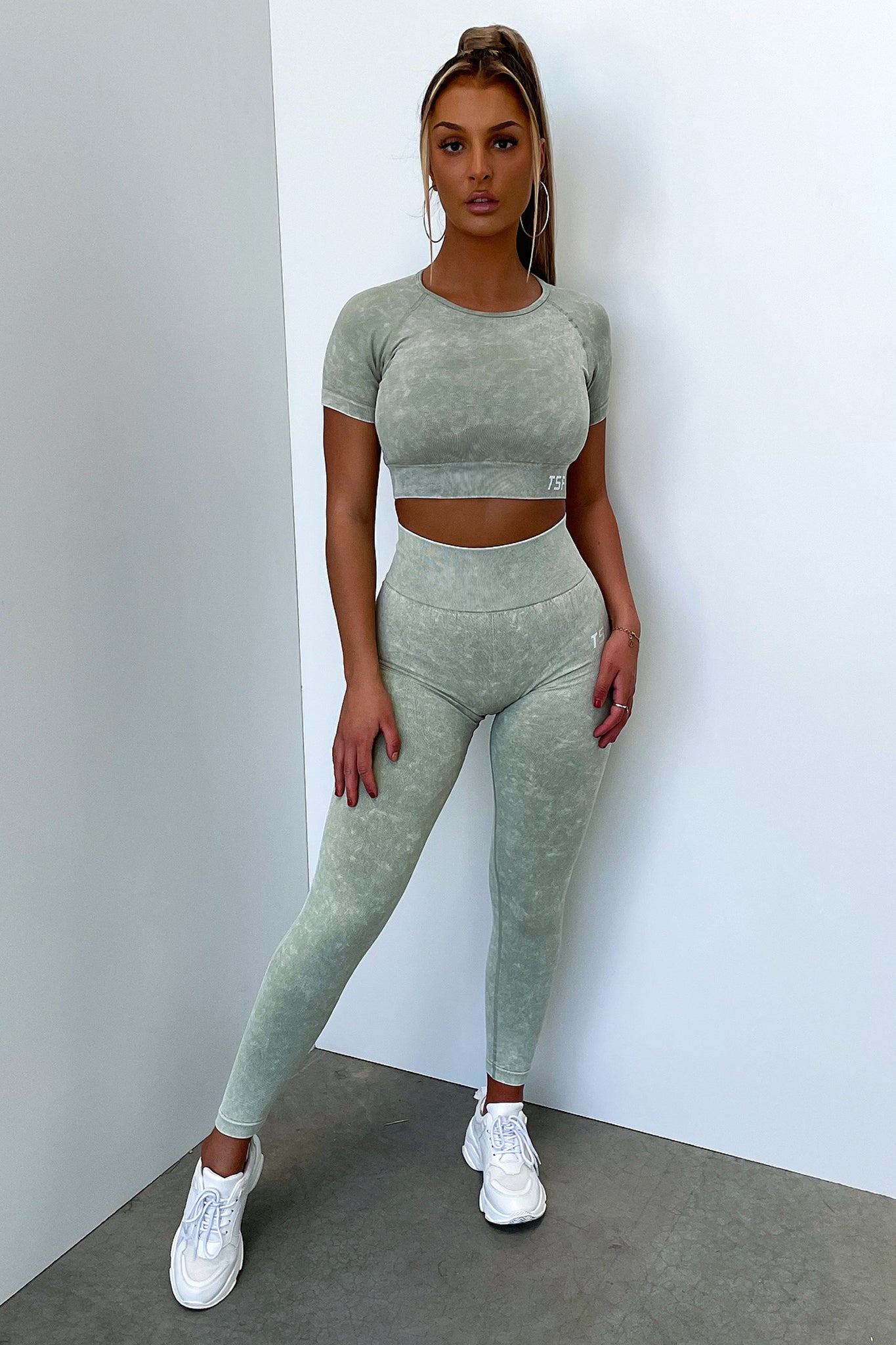 Caz Short Sleeve Top - Sage-Coutiqo