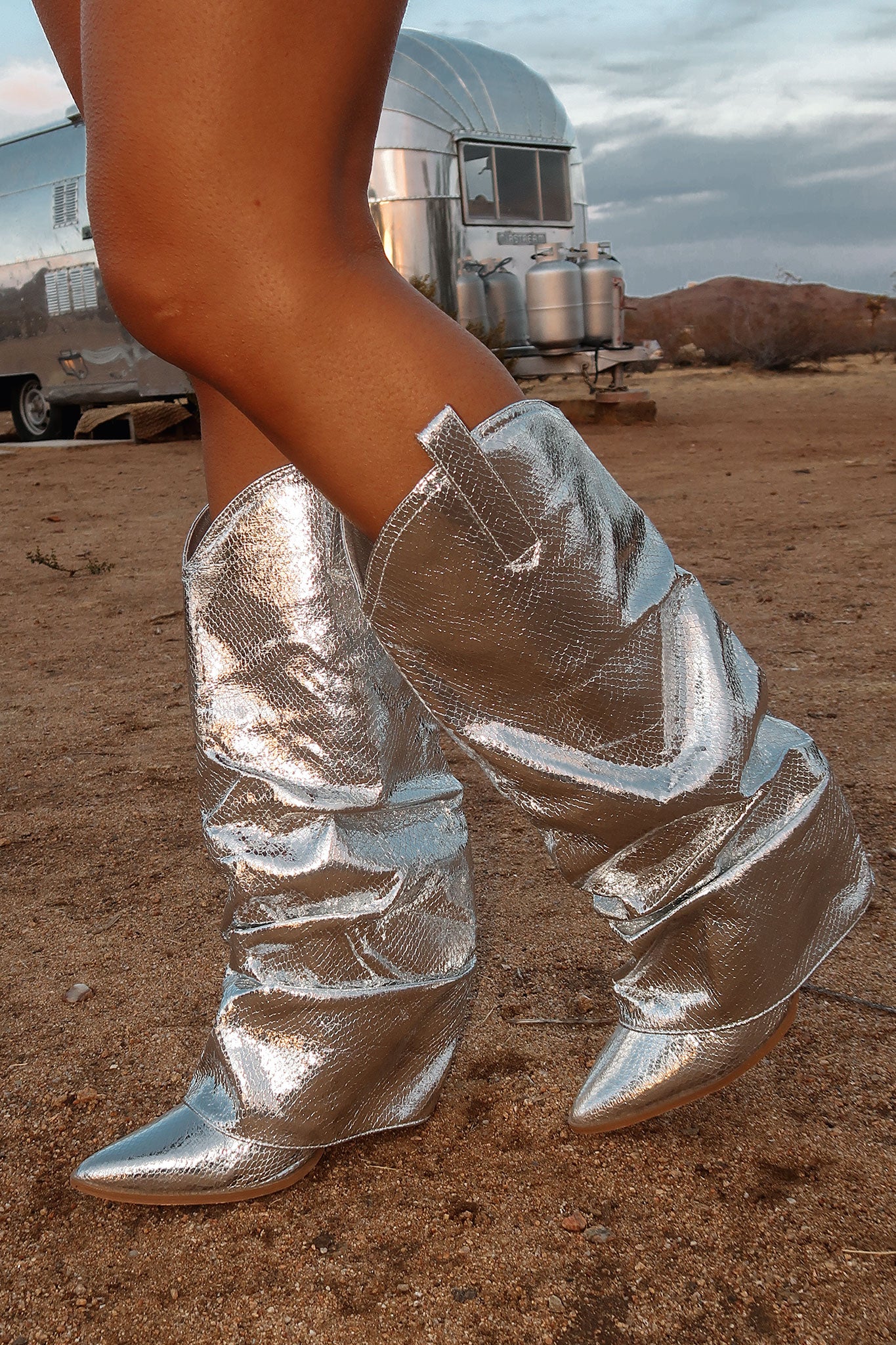 Cody Boots - Silver-Coutiqo