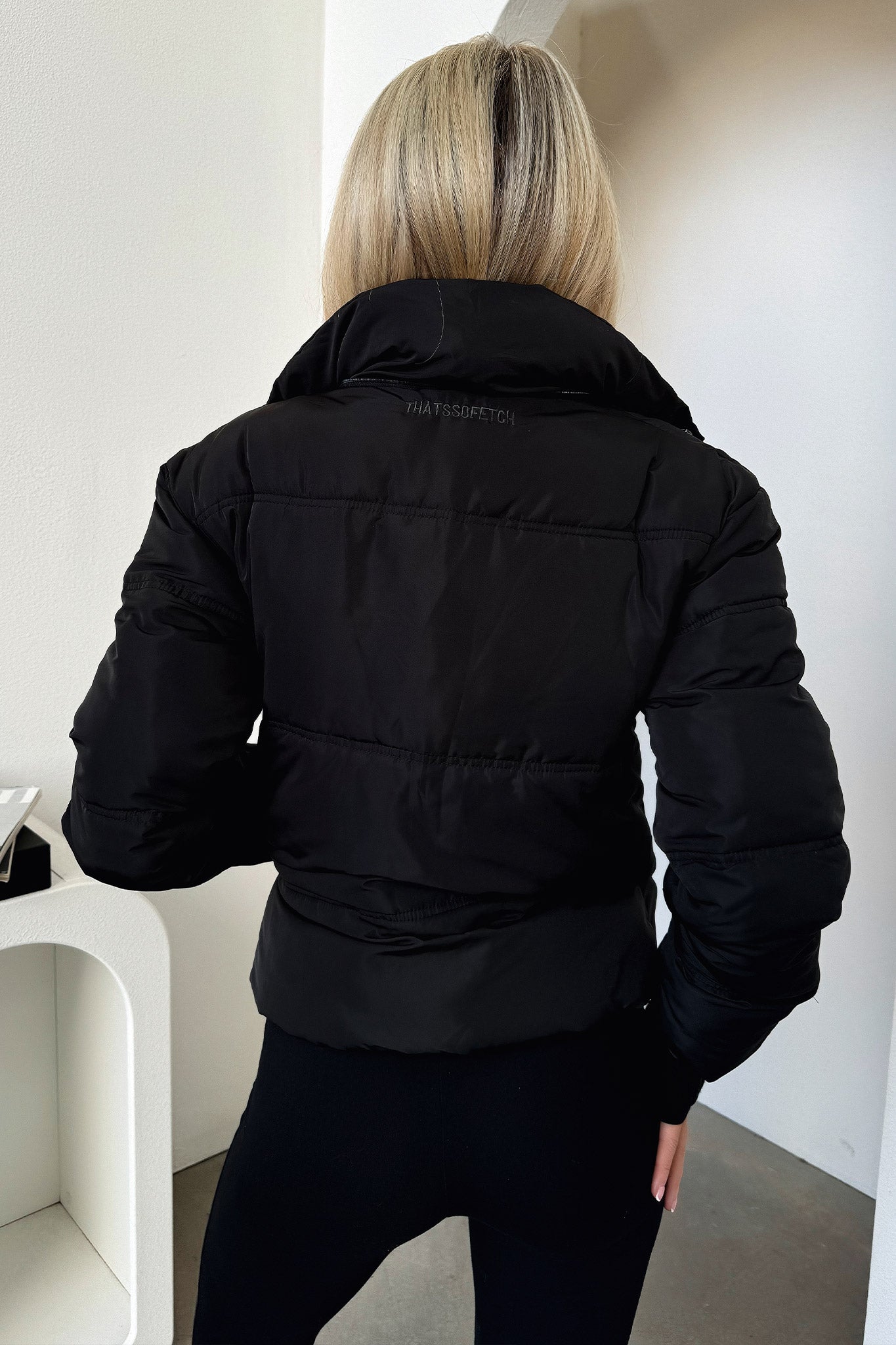 Coleman Puffer Jacket - Black-Coutiqo