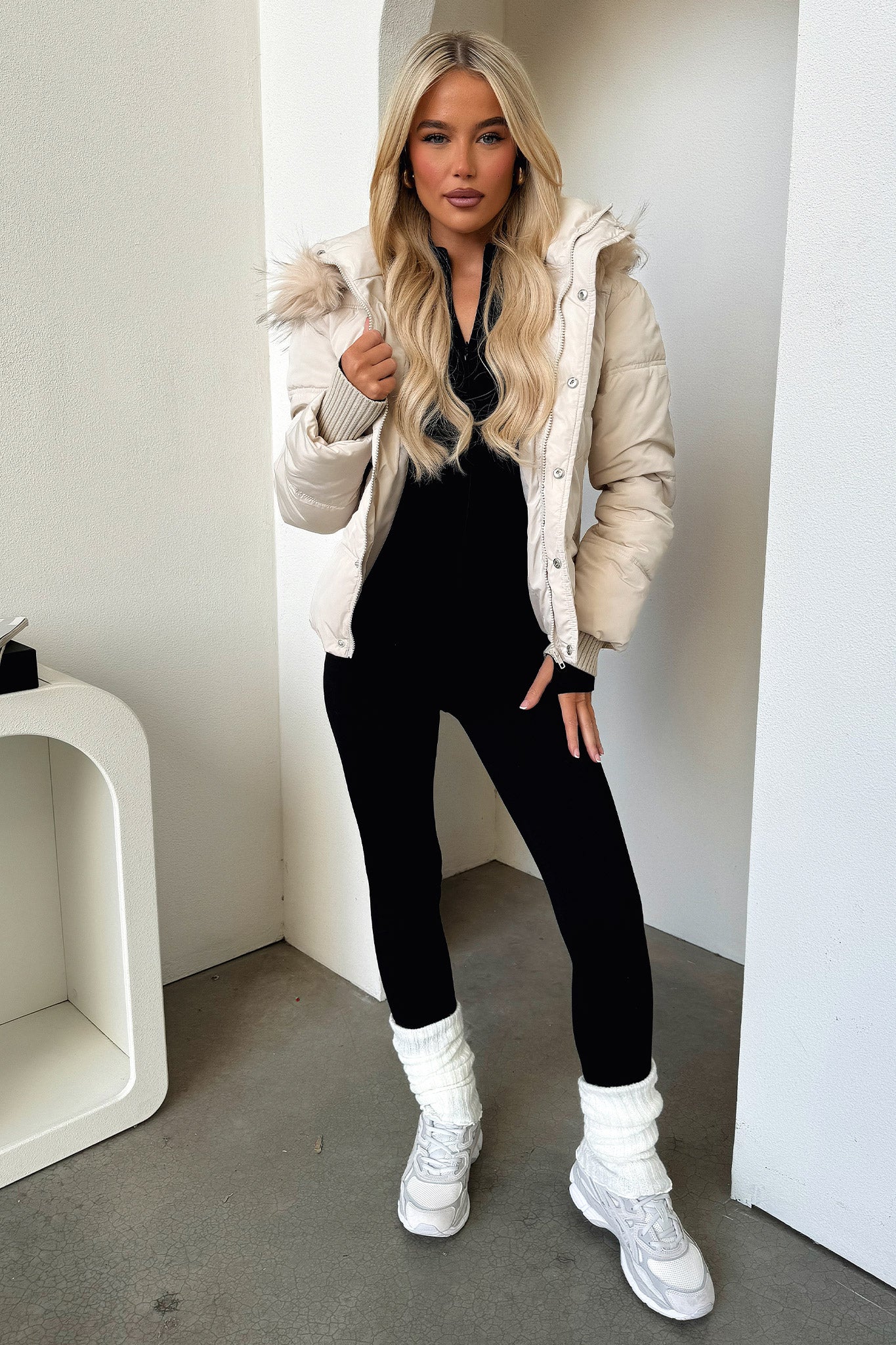 Coleman Puffer Jacket - Bone-Coutiqo