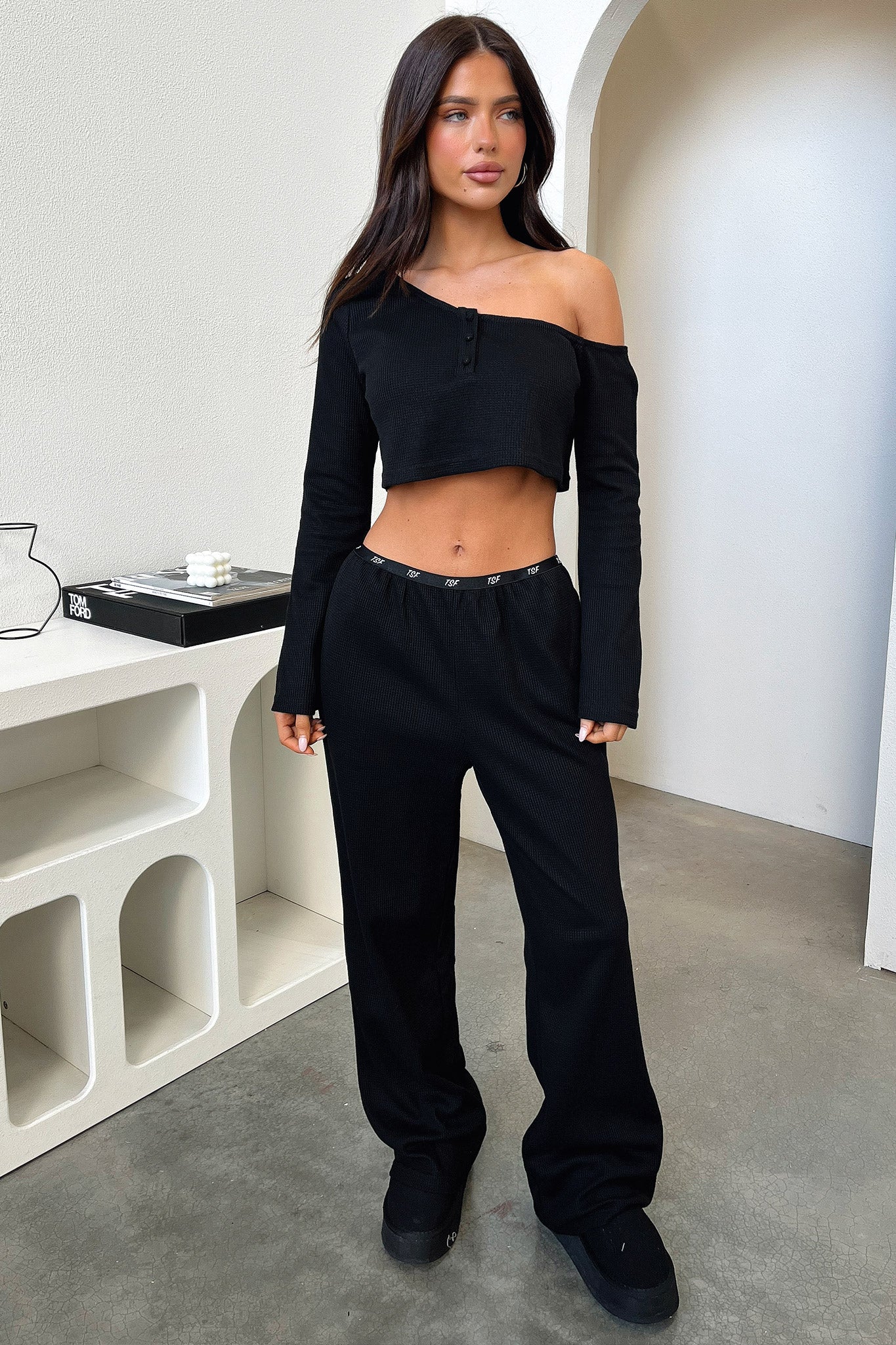 Dana Straight Leg Lounge Pants - Black-Coutiqo