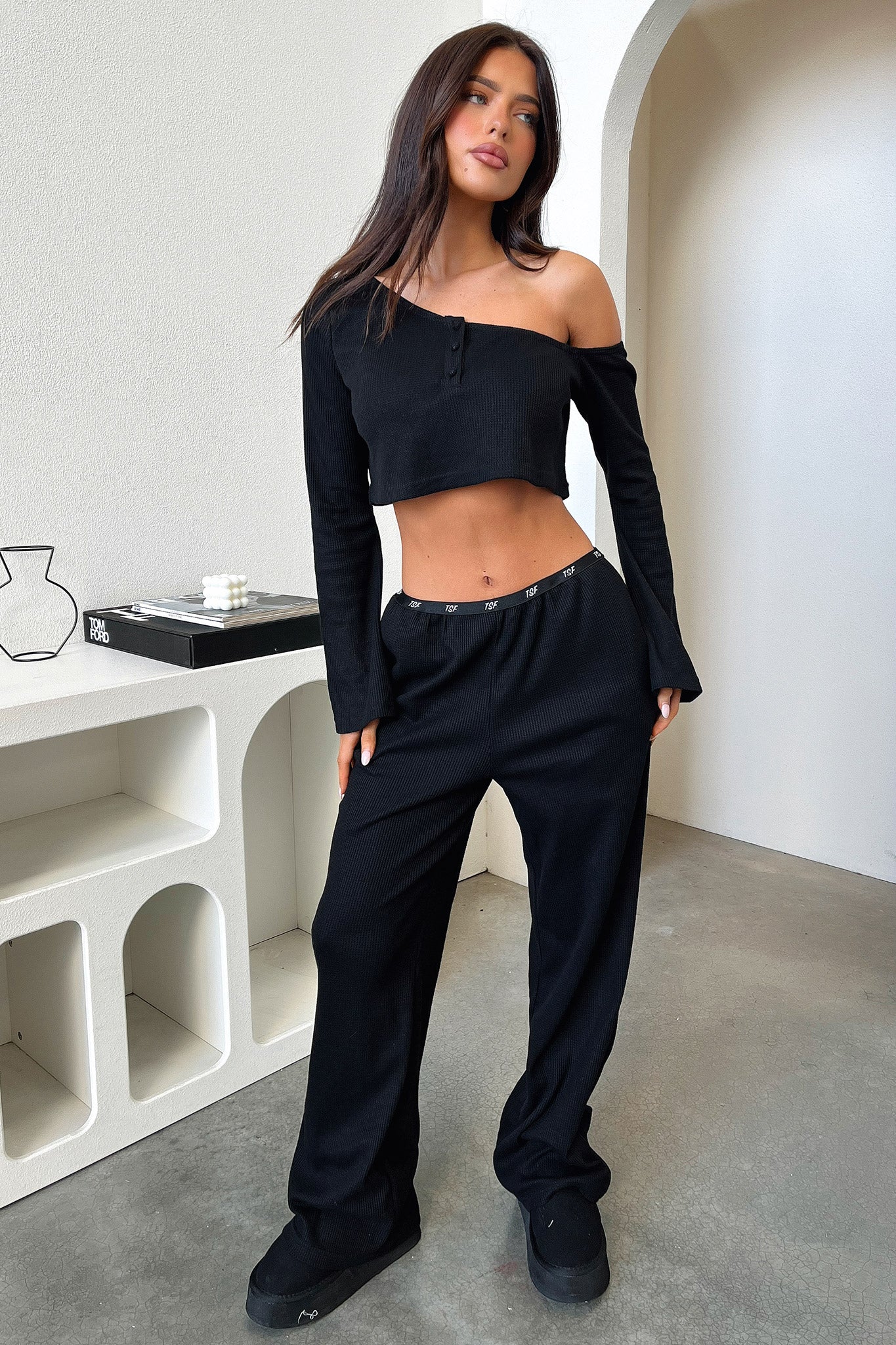 Dana Straight Leg Lounge Pants - Black-Coutiqo