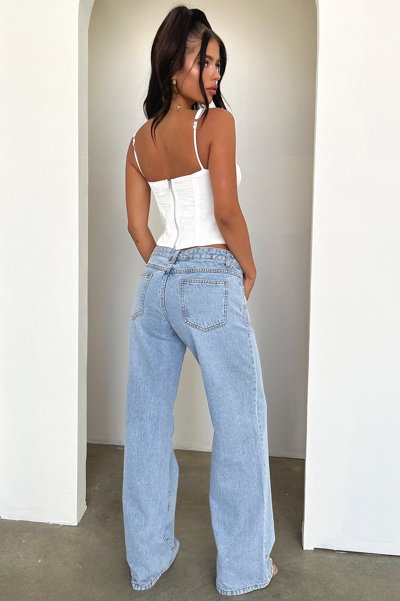 Danica Corset - White-Coutiqo