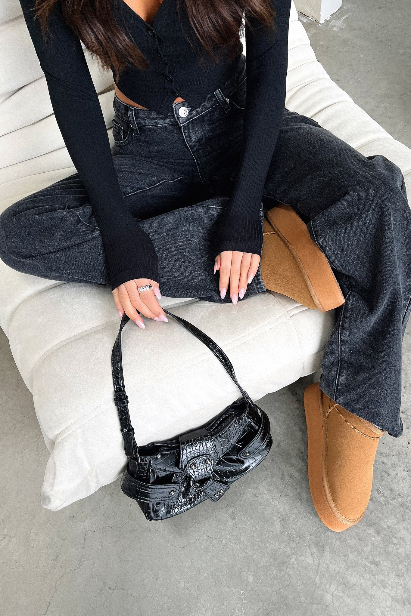 Eesha Platform Boots - Chestnut-Coutiqo