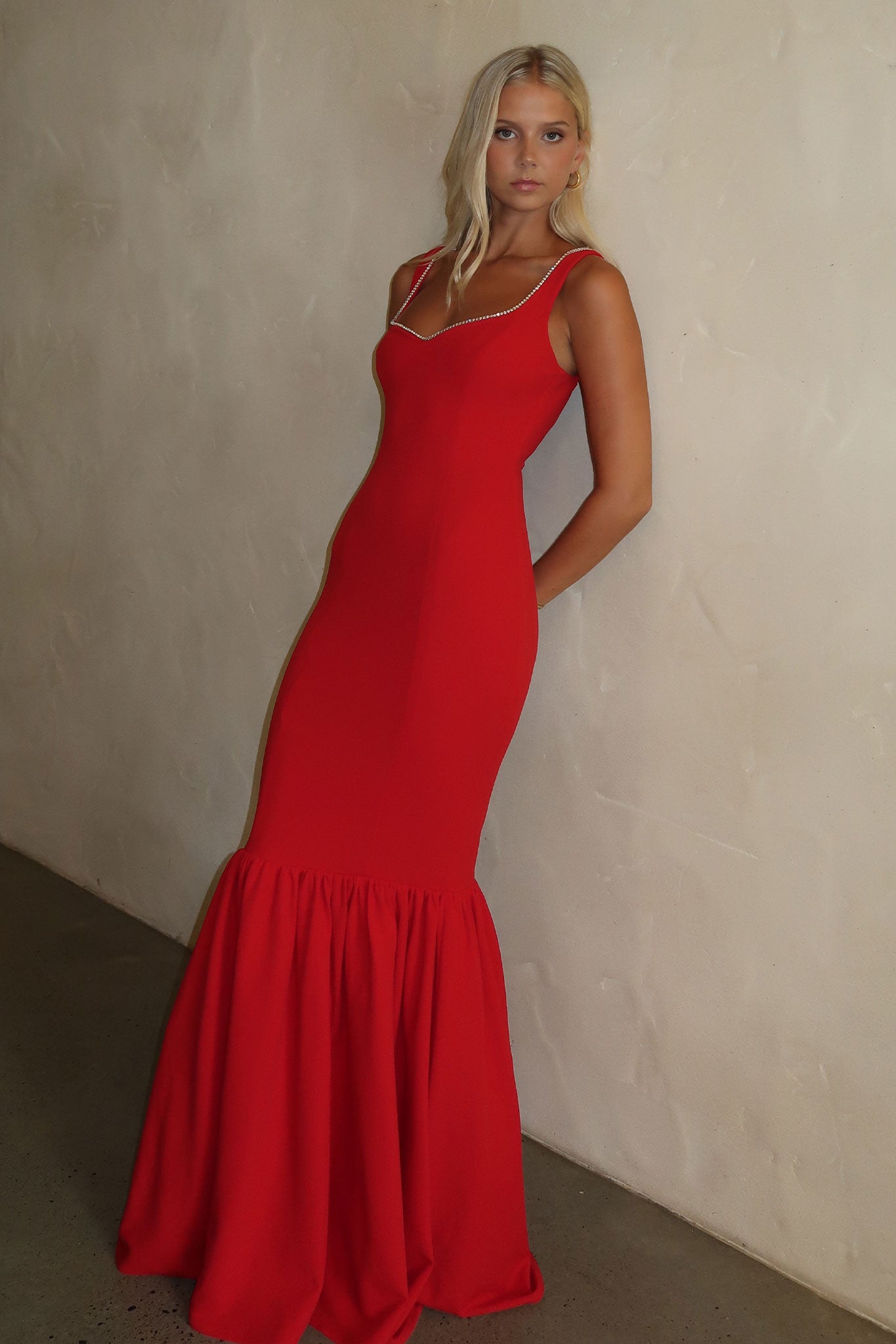 Emberly Maxi Dress - Red-Coutiqo
