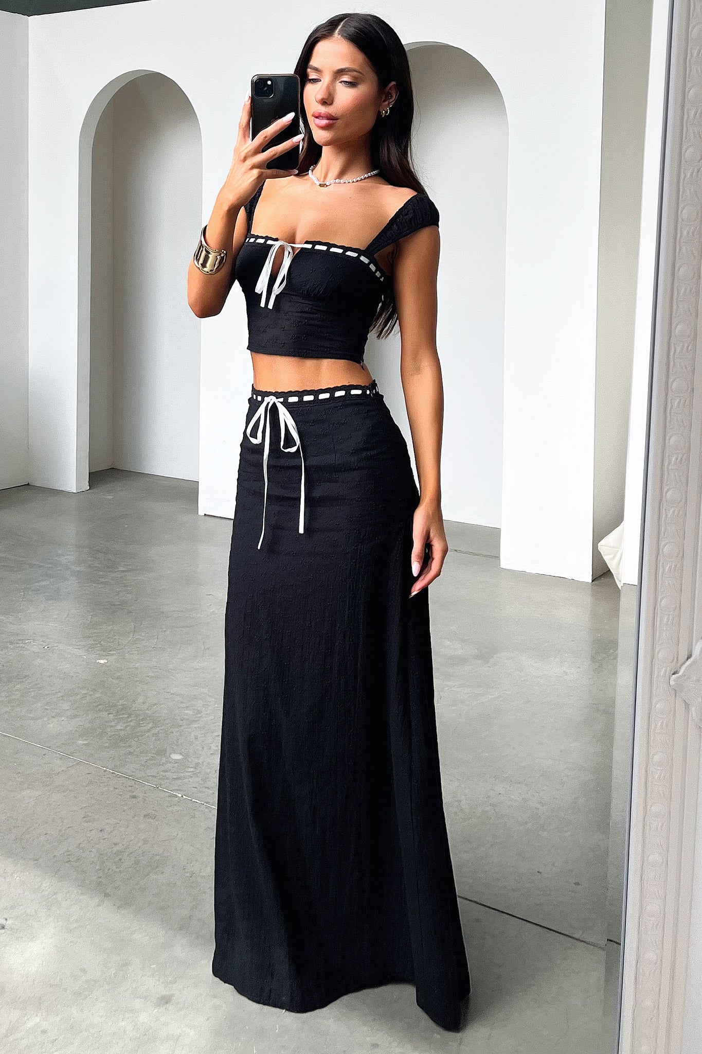 Flora Maxi Skirt - Black-Coutiqo