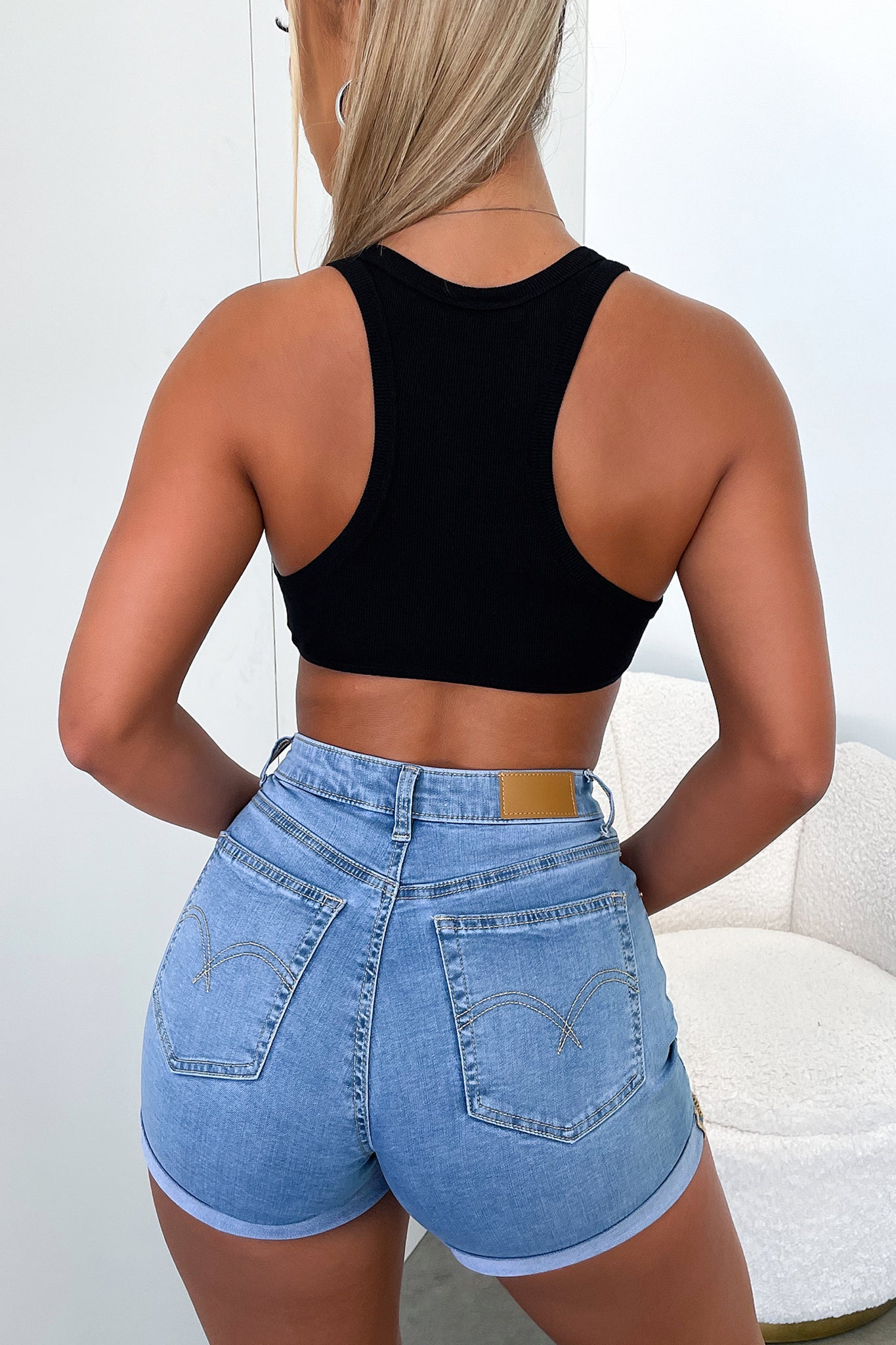 Jagger Crop - Black-Coutiqo