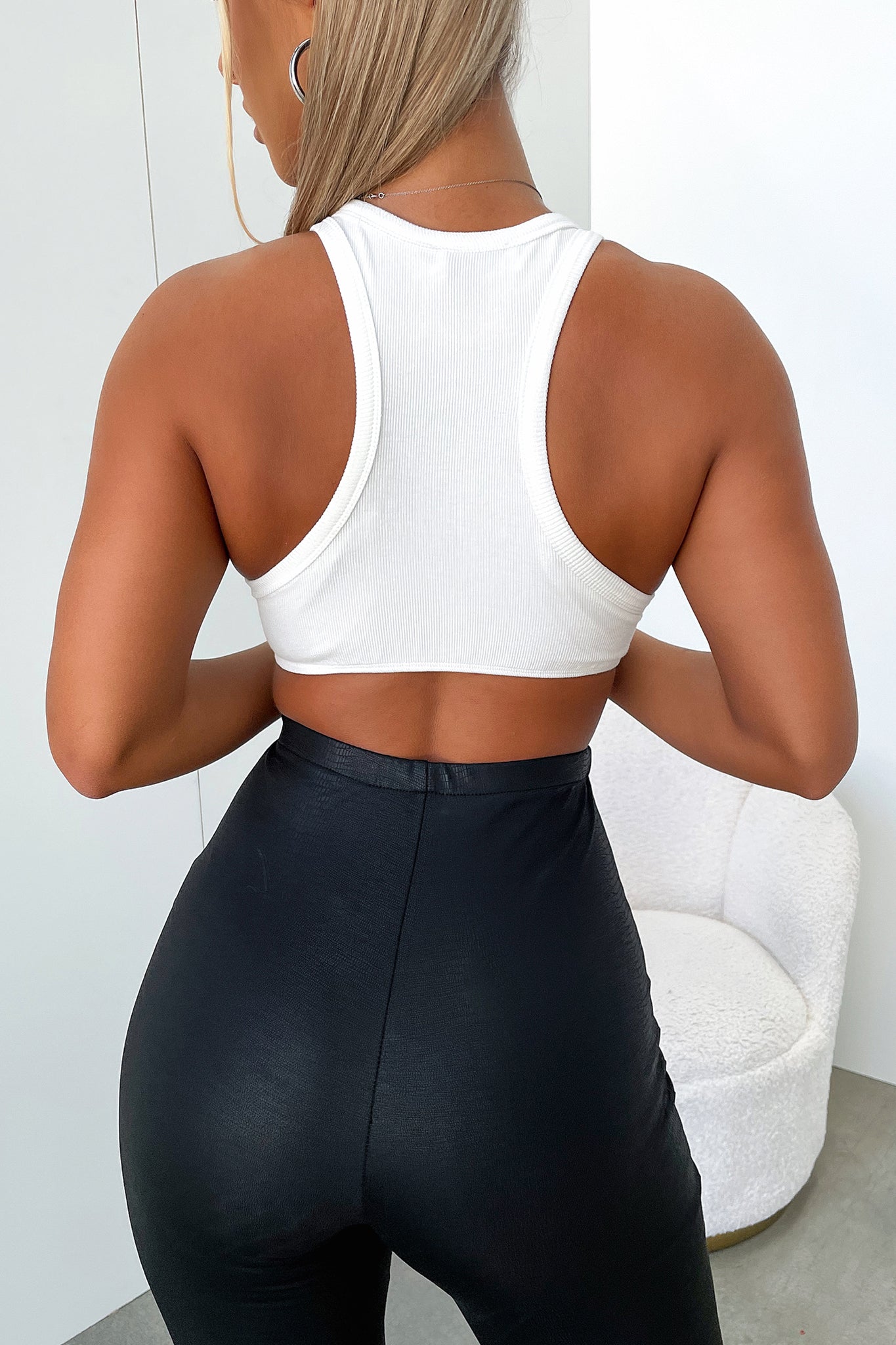 Jagger Crop - White-Coutiqo