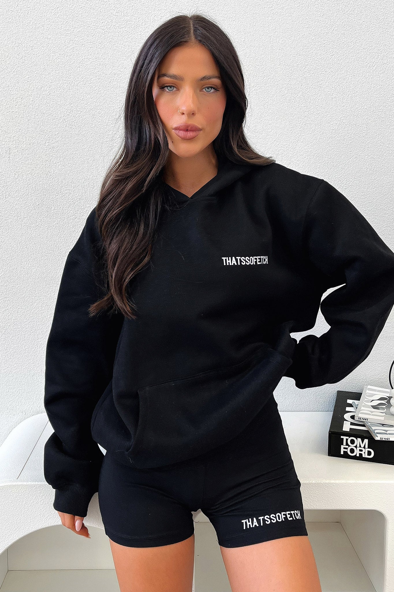 Jaska Hoodie - Black-Coutiqo