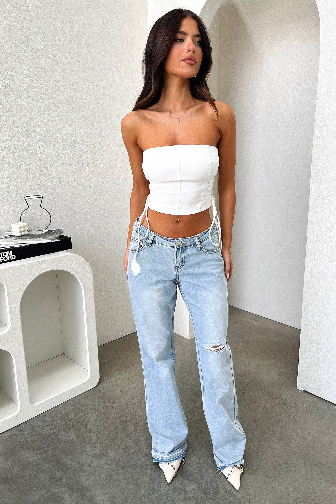 Conrad Low Rise Jeans - Blue-Coutiqo