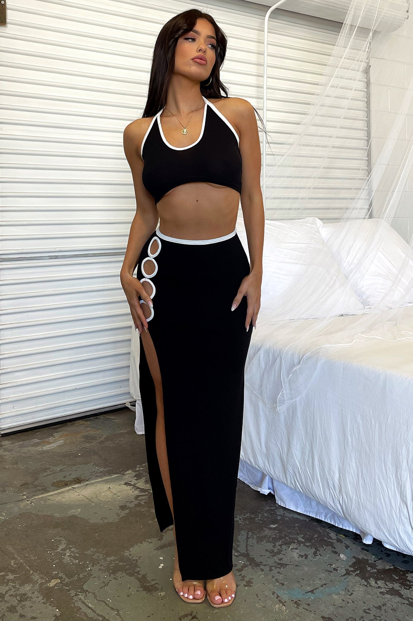 Kalvin Crop - Black-Coutiqo