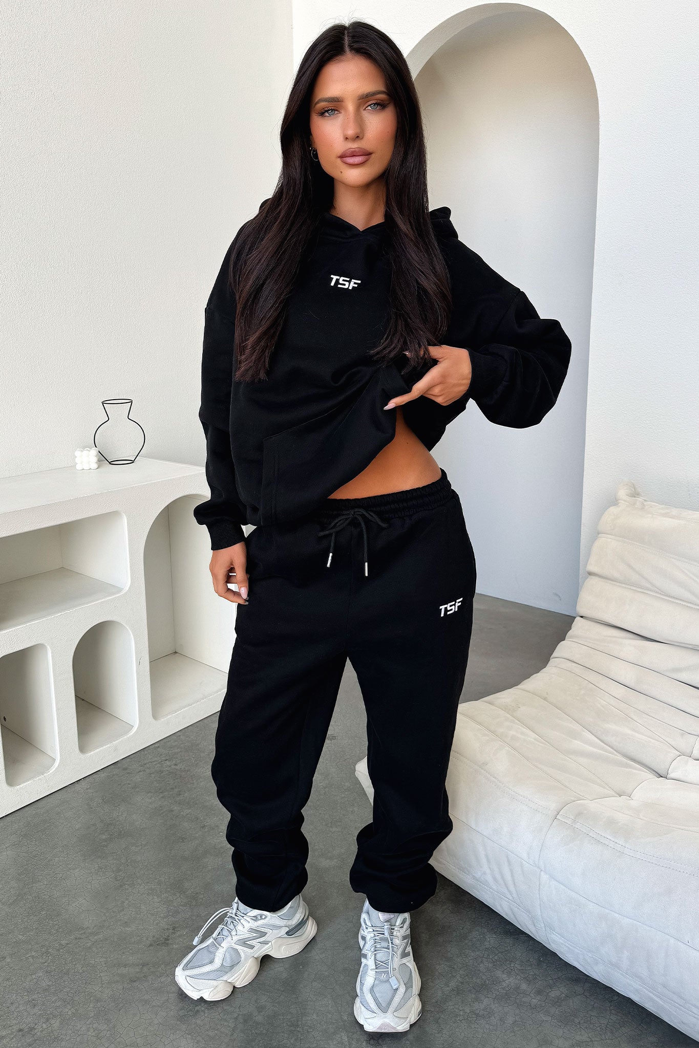 Kaztek Sweatpants - Black-Coutiqo