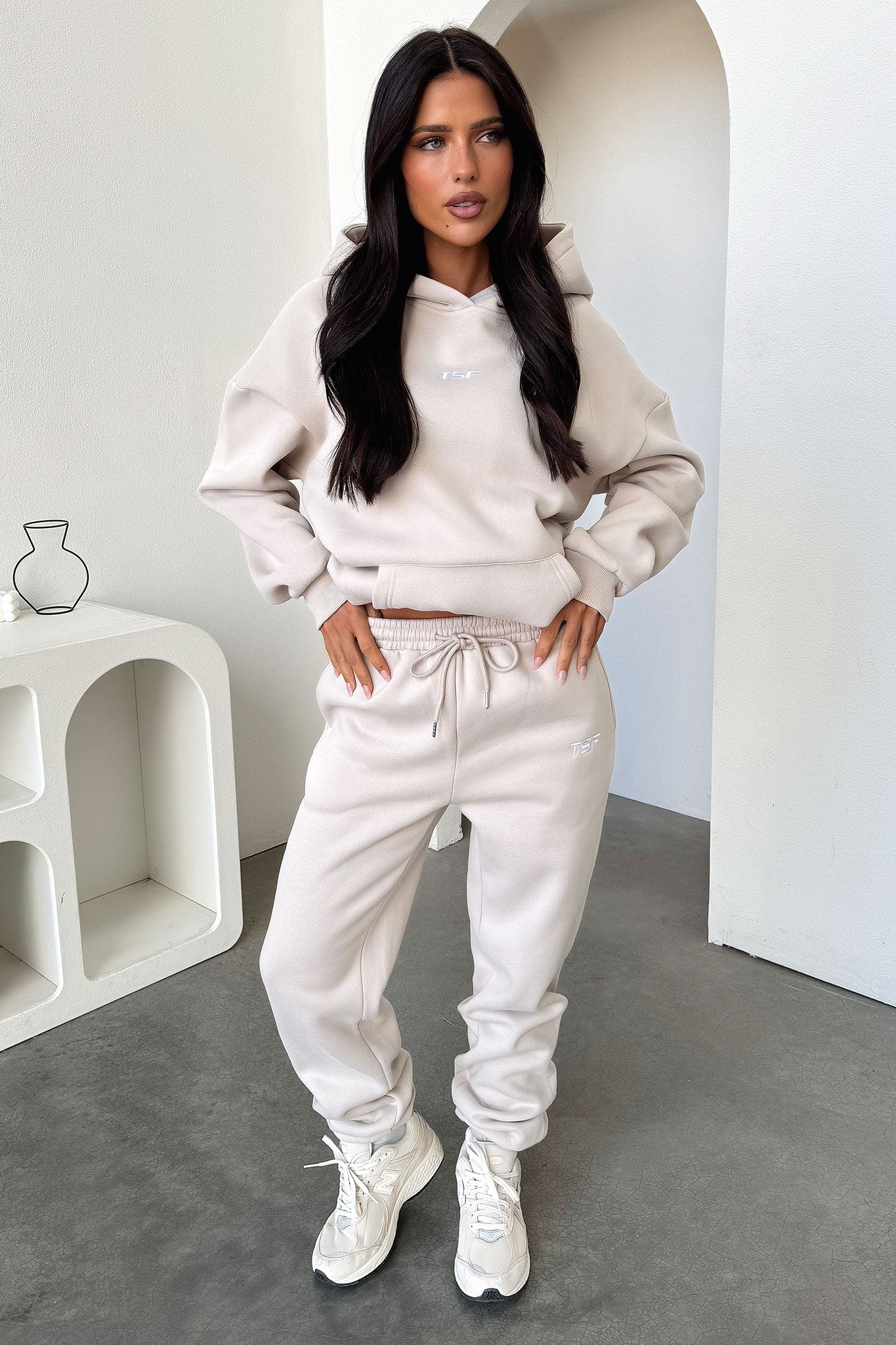 Kaztek Sweatpants - Bone-Coutiqo