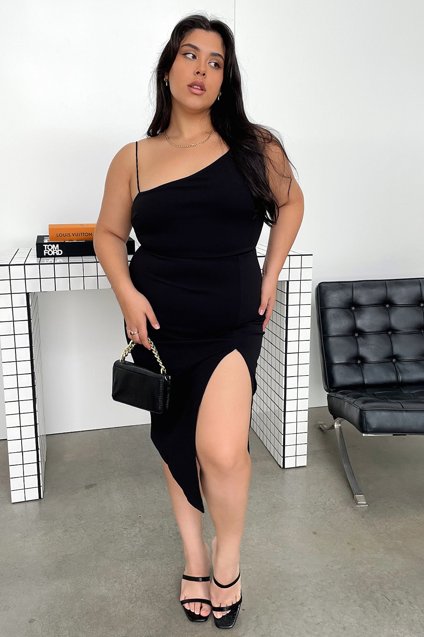 Kira Mini Dress - Black-Coutiqo
