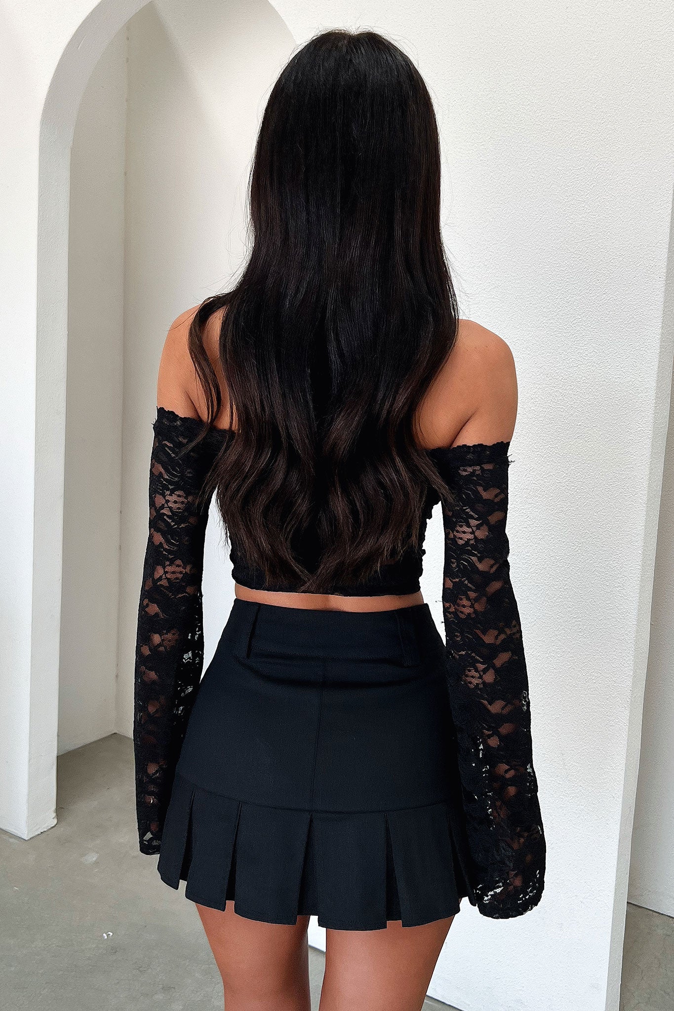 Kiralee Pleated Mini Skirt - Black-Coutiqo