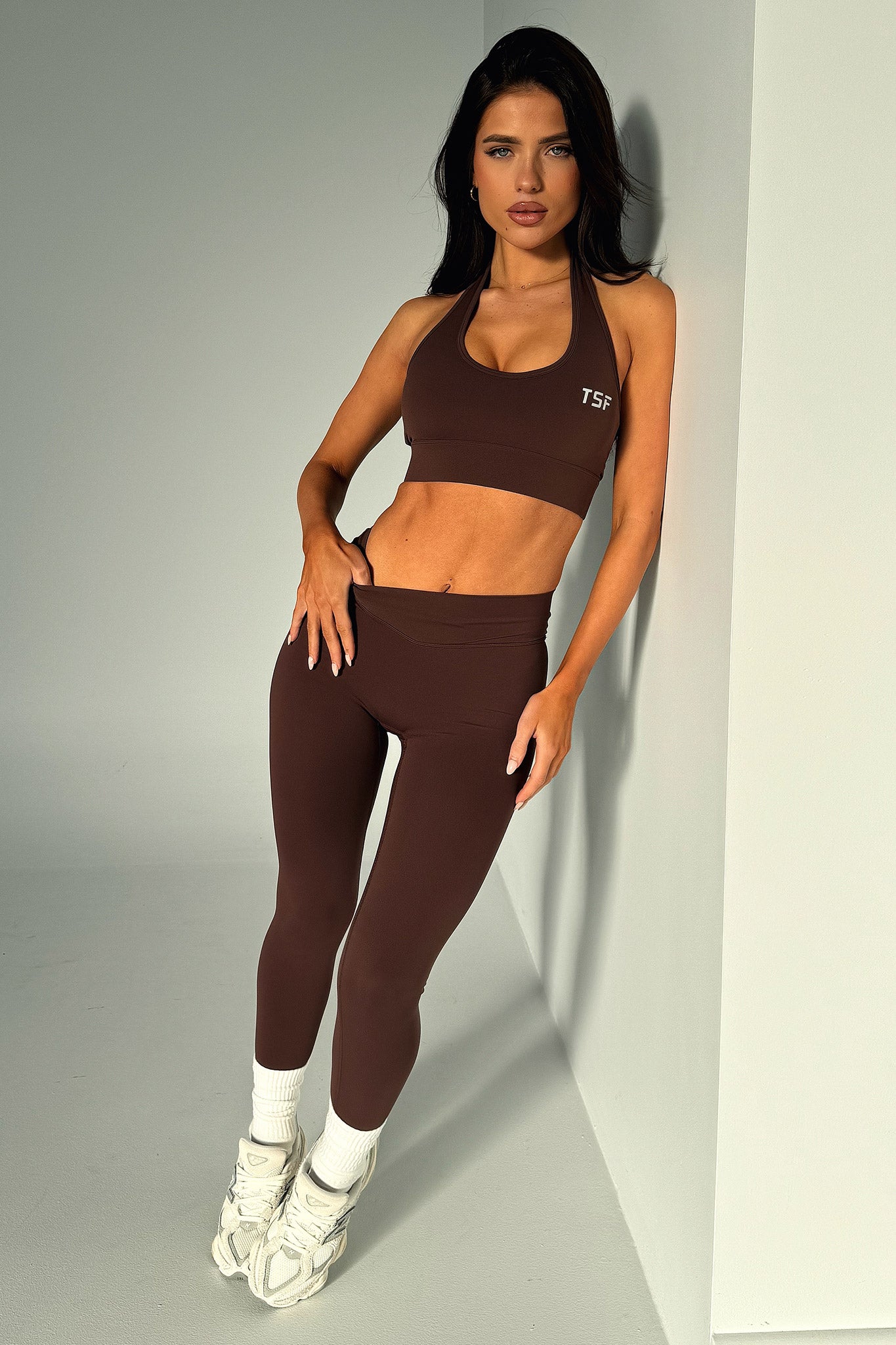 Kylo Sports Bra - Brown-Coutiqo