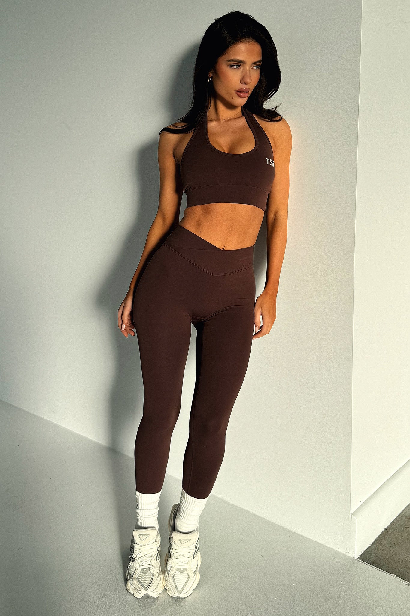 Kylo Sports Bra - Brown-Coutiqo