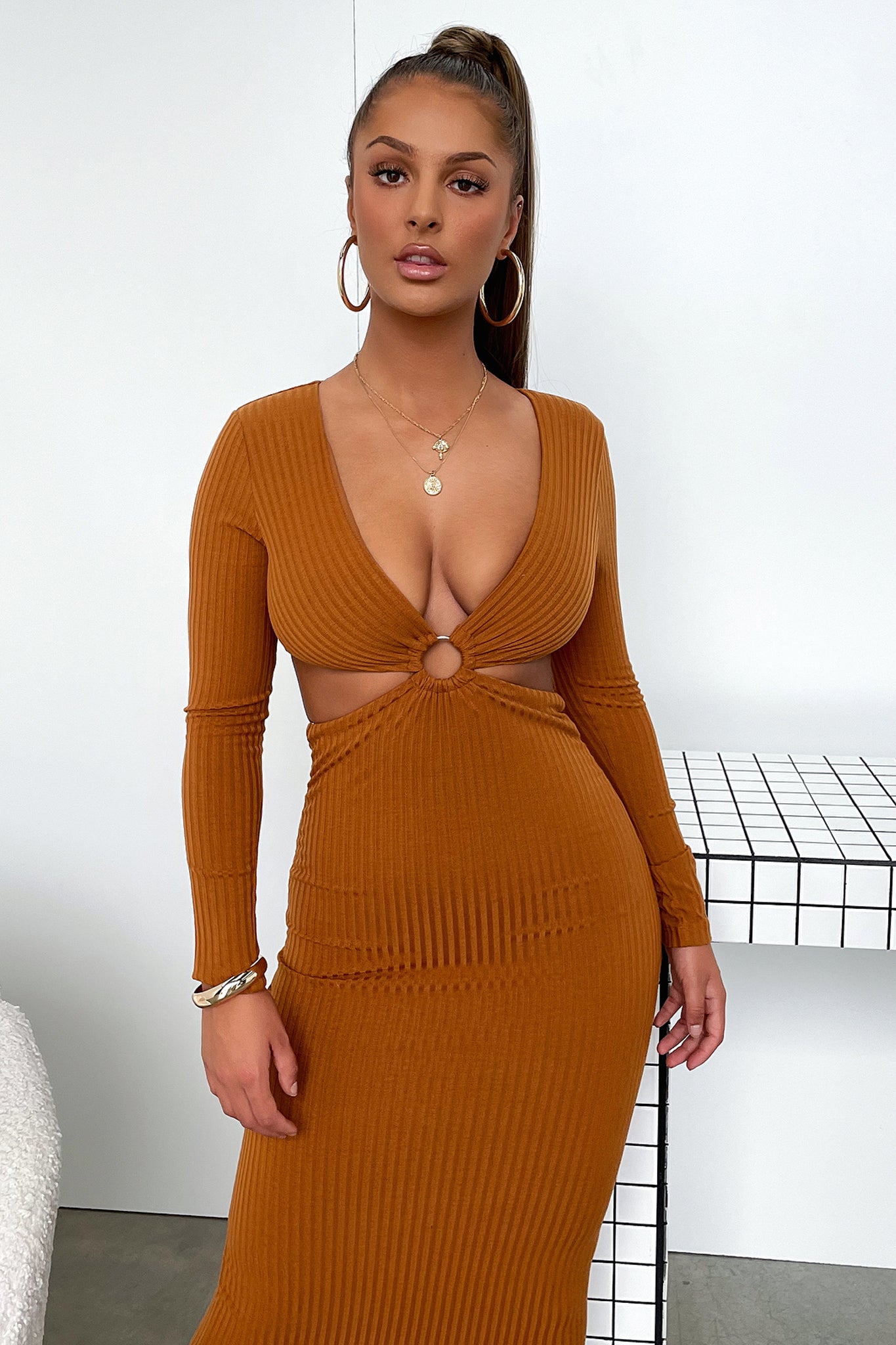 Laska Midi Dress - Rust Brown-Coutiqo
