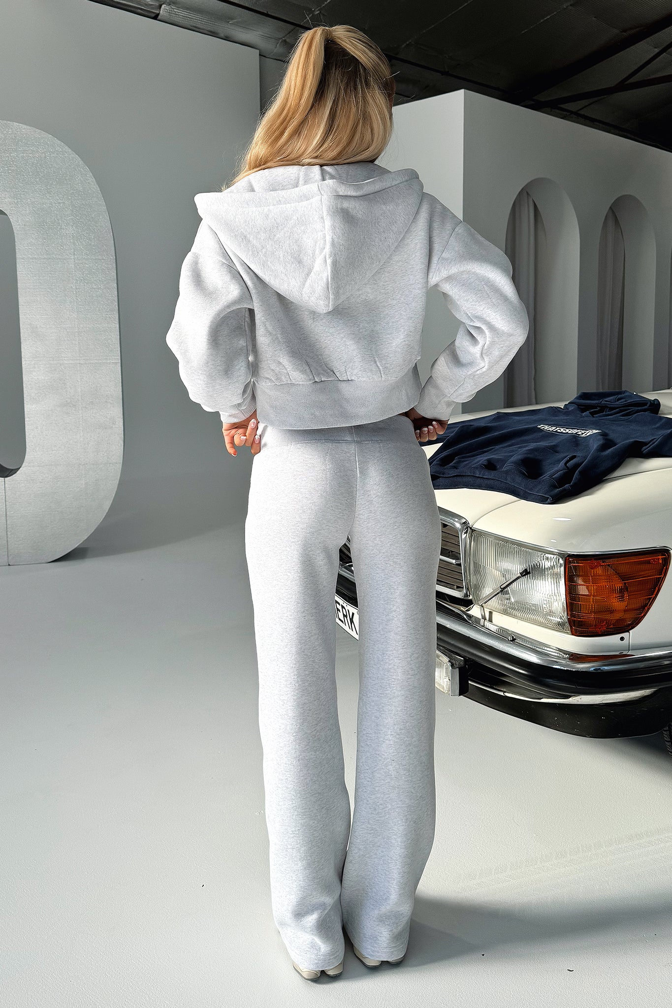 Series 10 Low Rise Sweatpants - Grey-Coutiqo