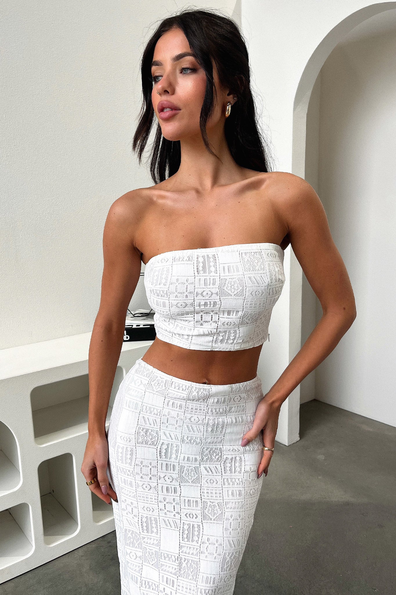 Lucius Maxi Skirt - White-Coutiqo