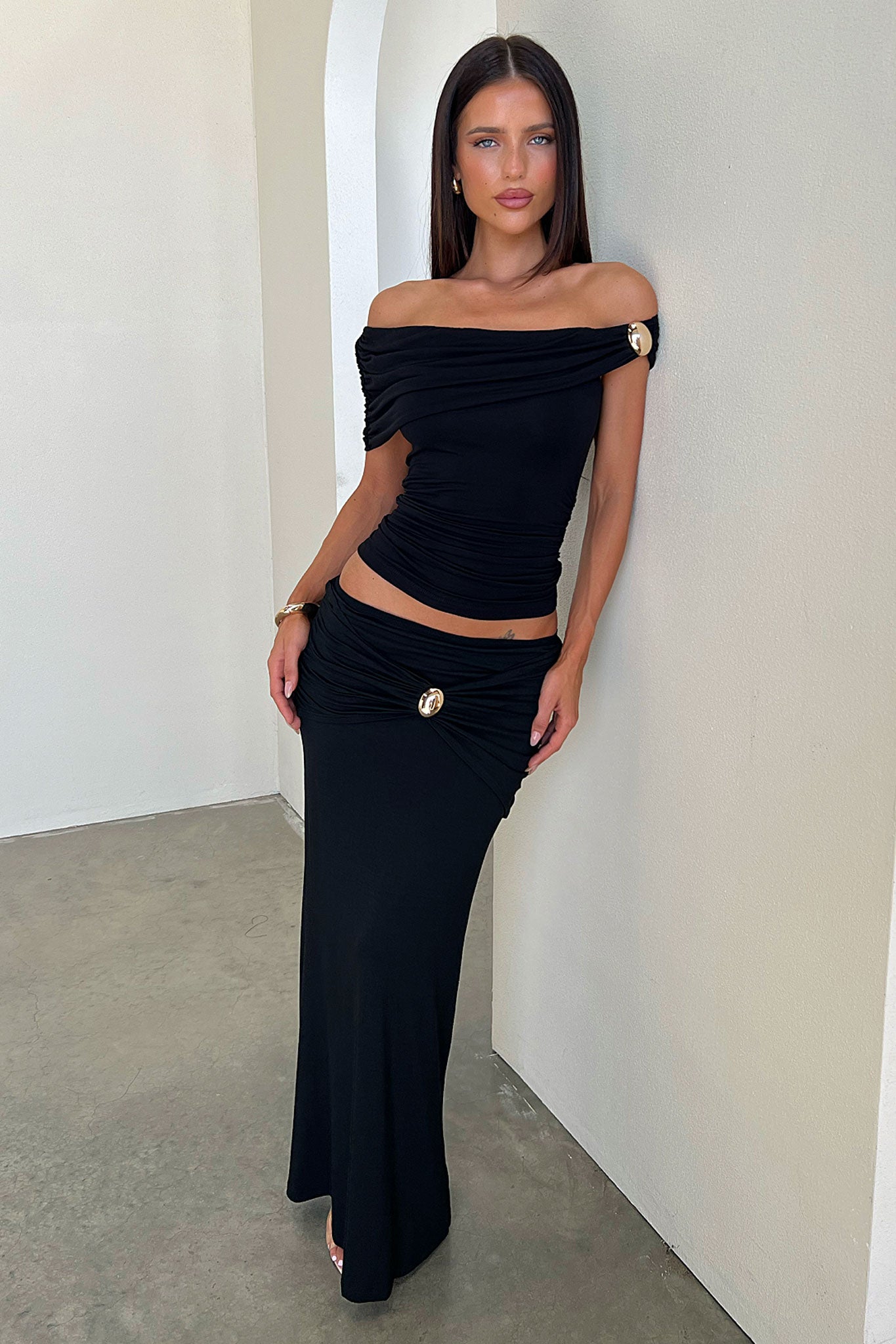 Malika Off-Shoulder Top - Black-Coutiqo