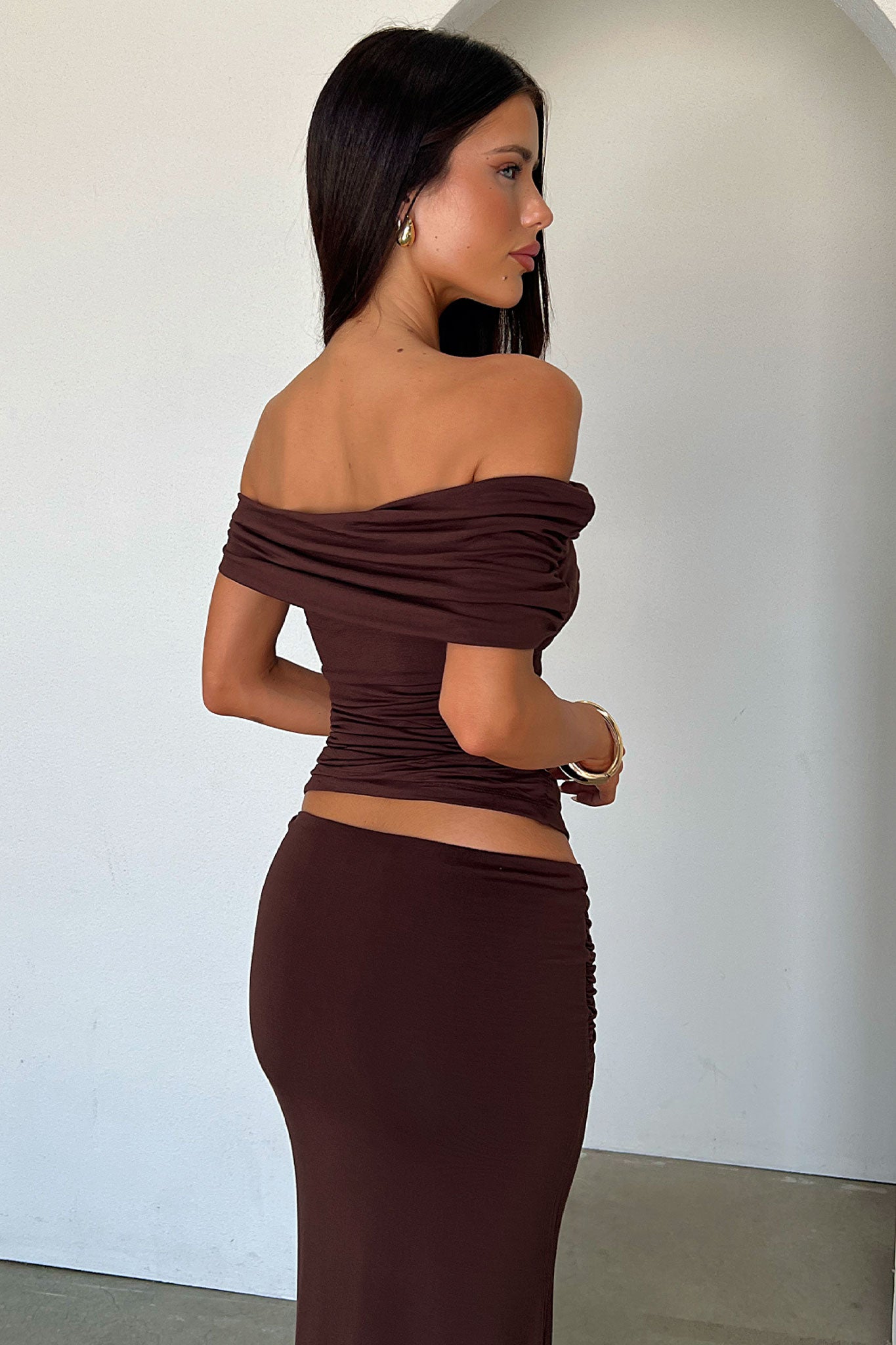 Malika Off-Shoulder Top - Brown-Coutiqo