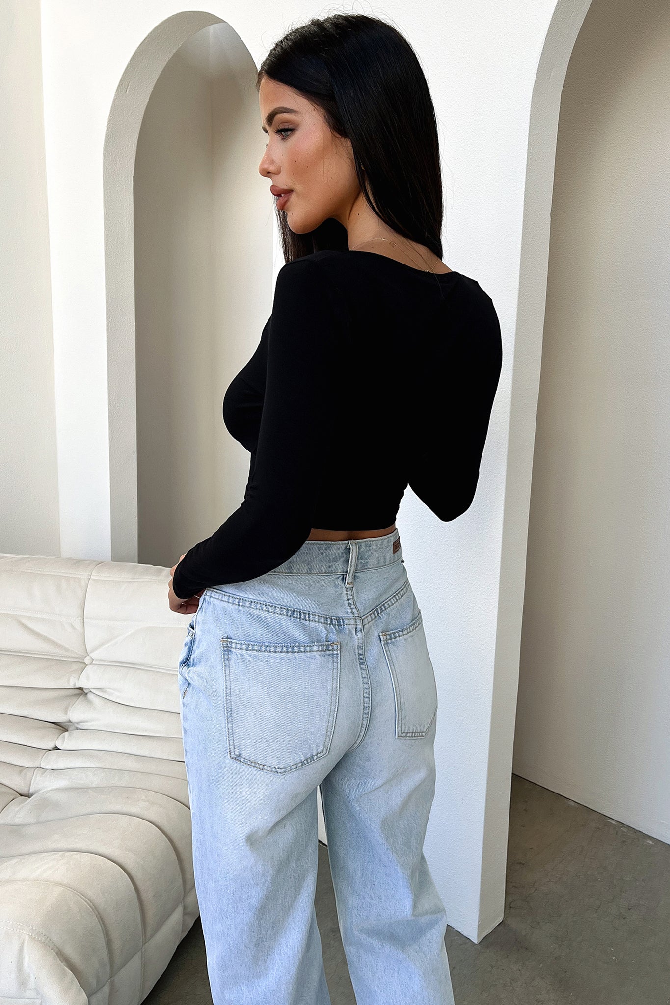 Nada Crop - Black-Coutiqo