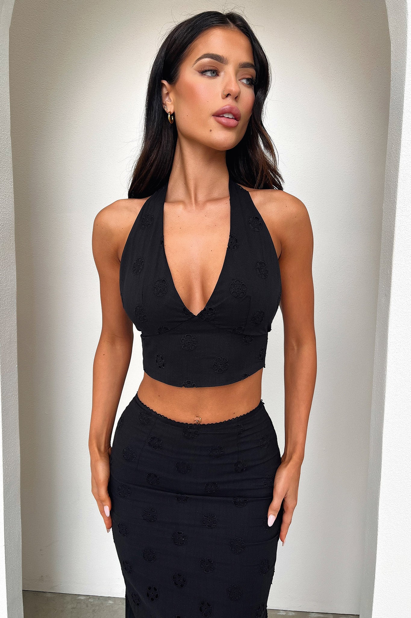 Nerissa Crop - Black-Coutiqo