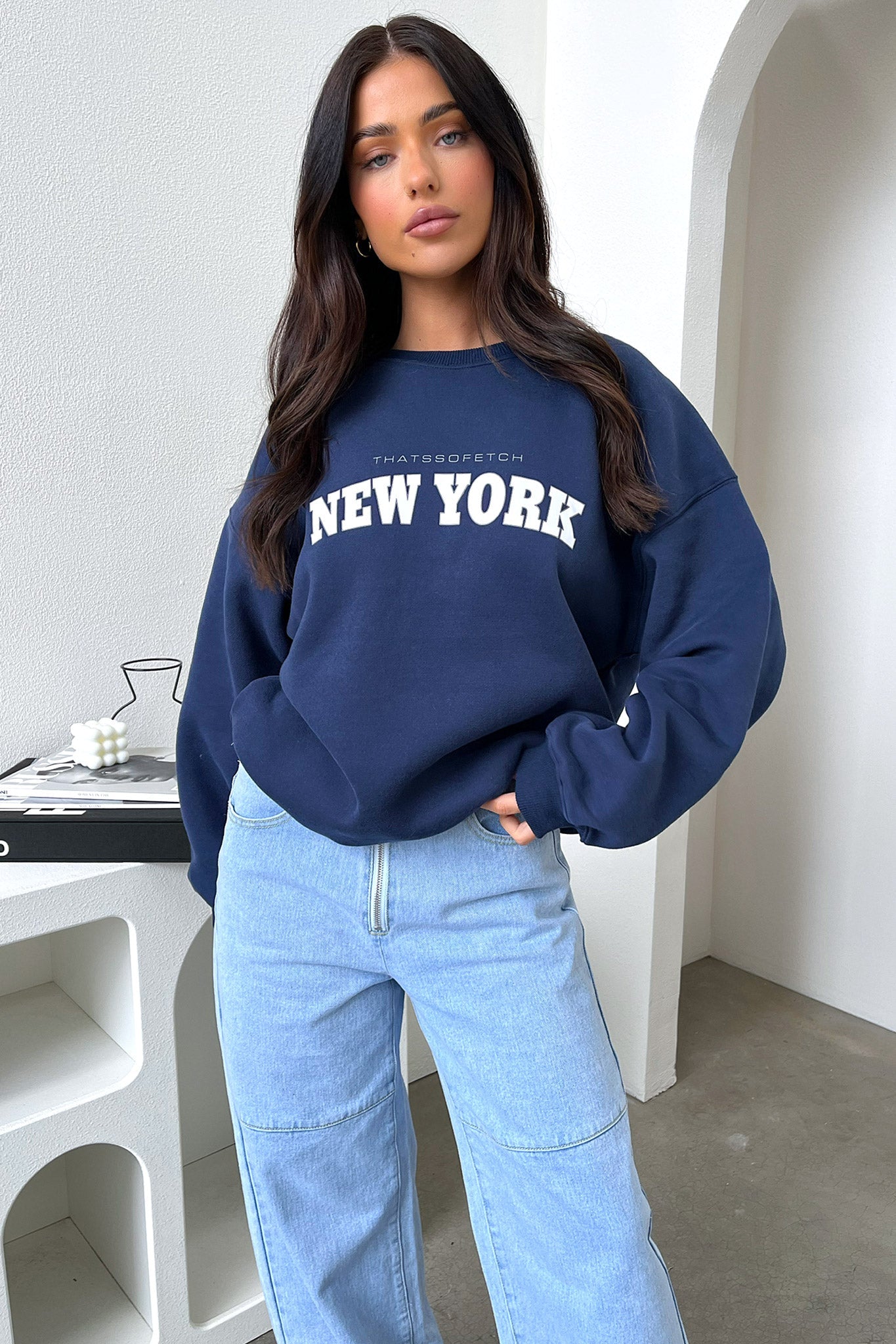 New York Crewneck - Navy-Coutiqo