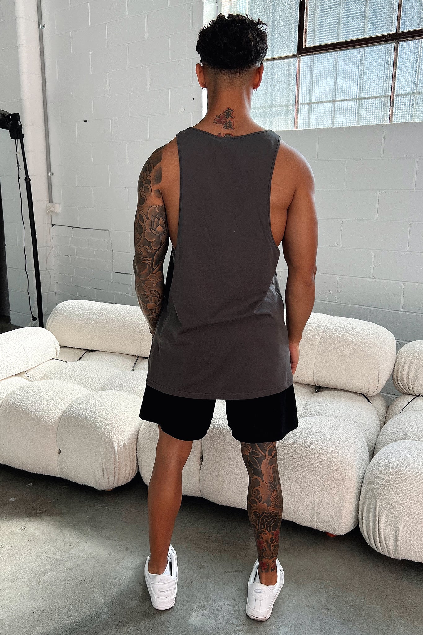 Otis Tank - Charcoal-Coutiqo
