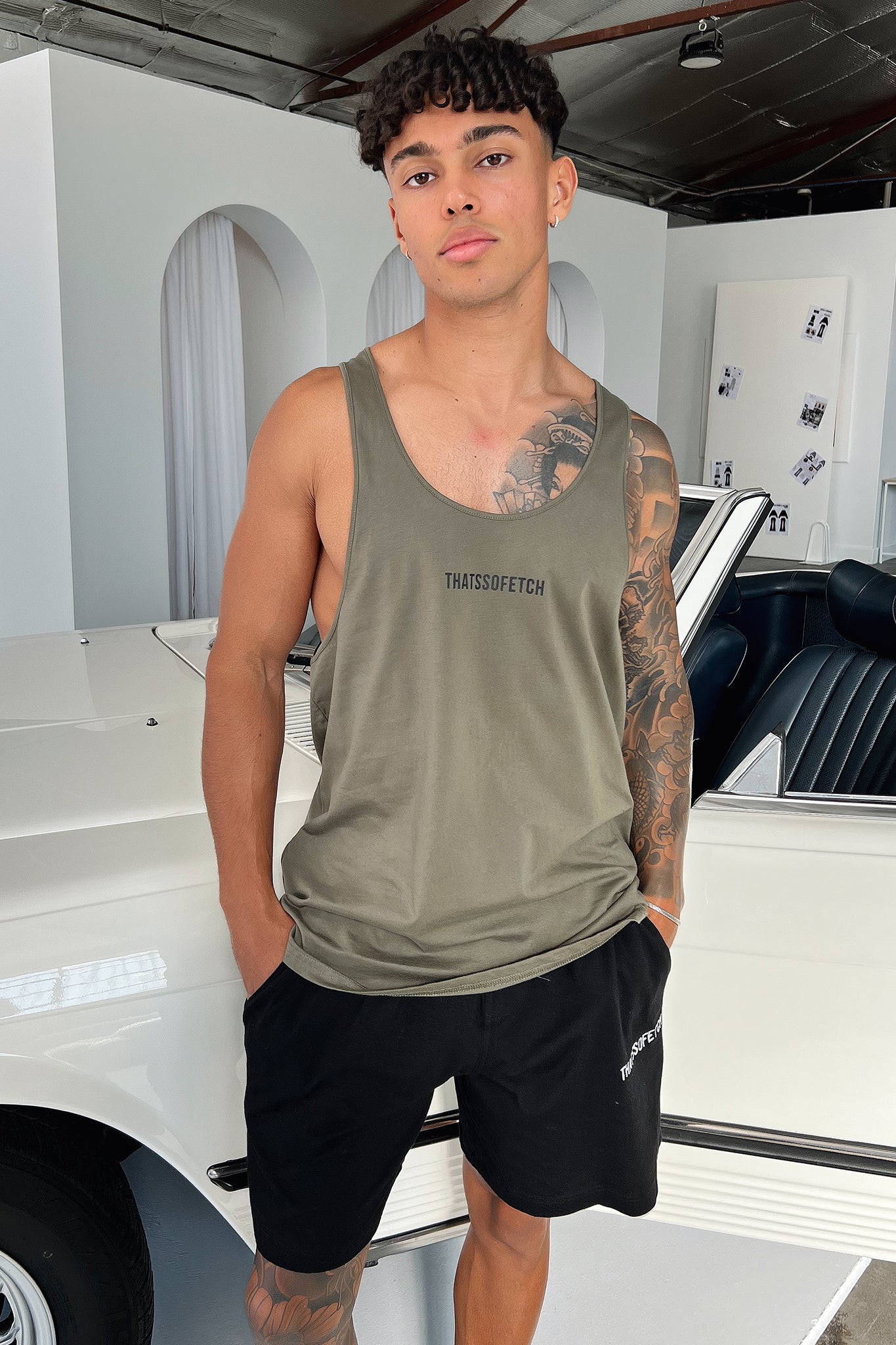 Otis Tank - Khaki-Coutiqo