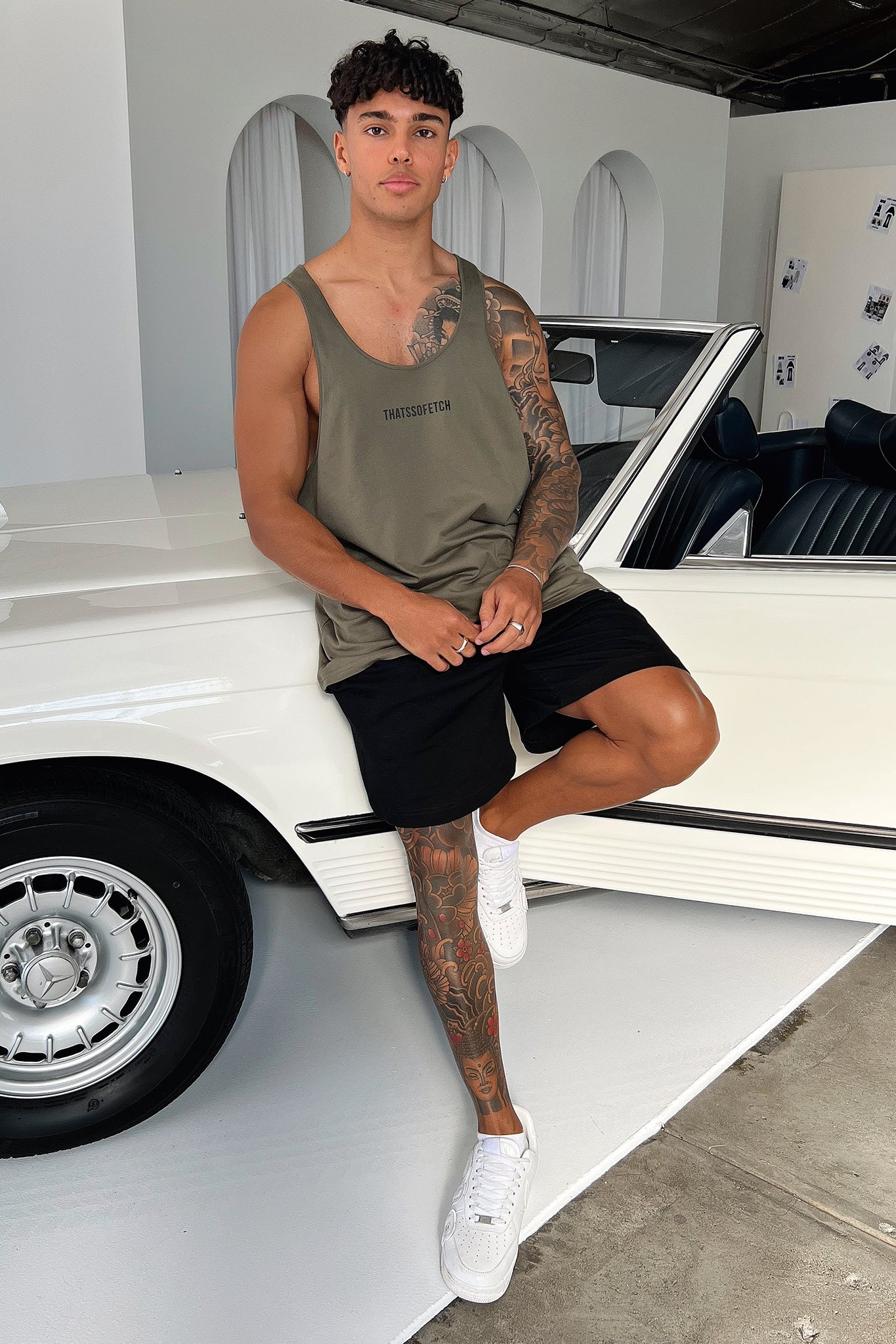 Otis Tank - Khaki-Coutiqo