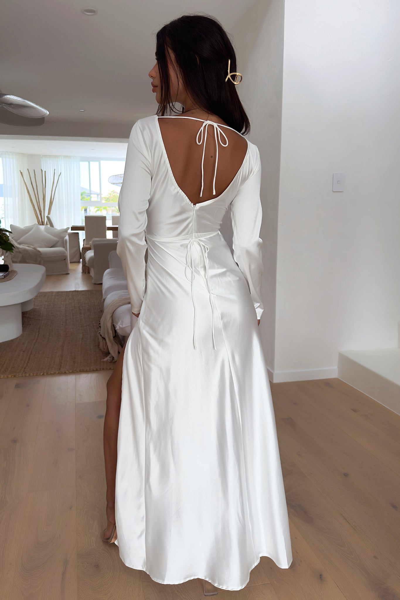 Perrie Maxi Dress - White-Coutiqo