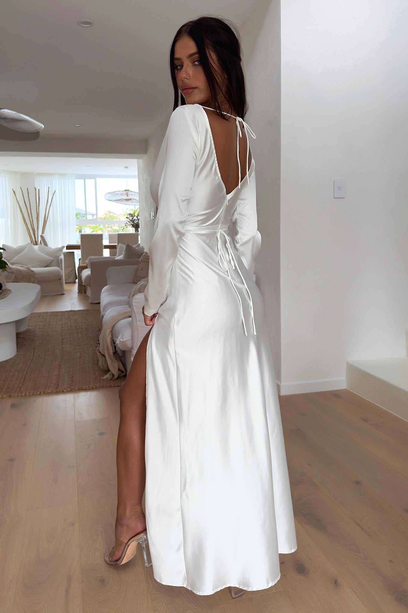 Perrie Maxi Dress - White-Coutiqo