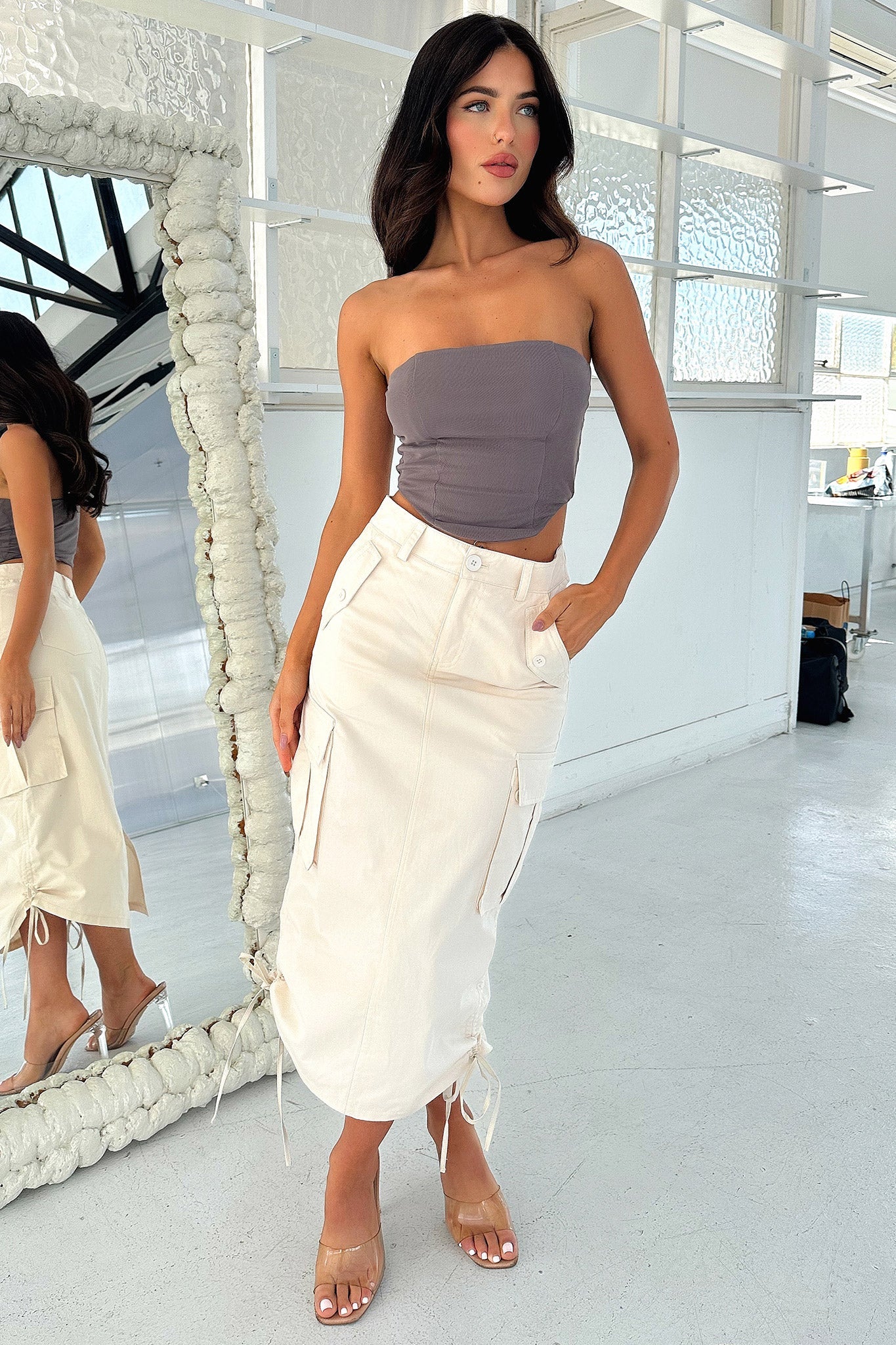 Rayna Crop - Charcoal-Coutiqo